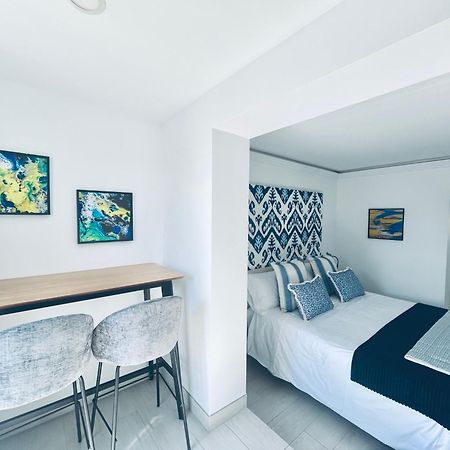 Myra Apart-Hotel Марбелья Екстер'єр фото