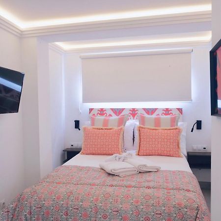 Myra Apart-Hotel Марбелья Екстер'єр фото